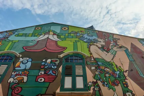 Vicenza, murale di Casanova al Conservatorio Pedrollo