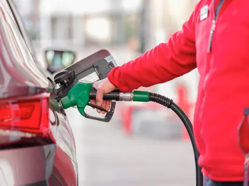 Veneto, Confartigianato: stop agli sconti carburante per tutti